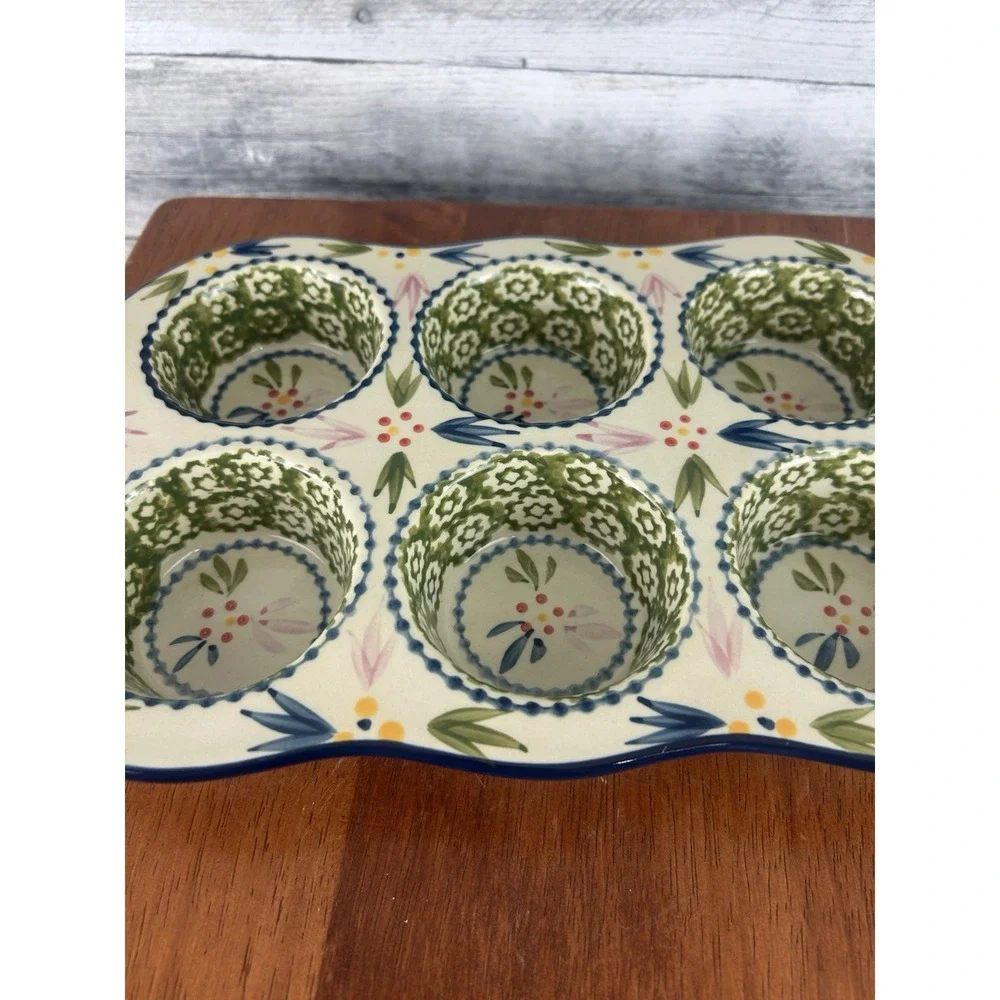 Temp-Tations Presentable Ovenware Old World 6 Cupcake Muffin Pan KFI-XNG-759827